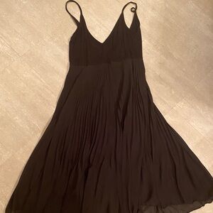 Elegant Black Sleeveless Dress